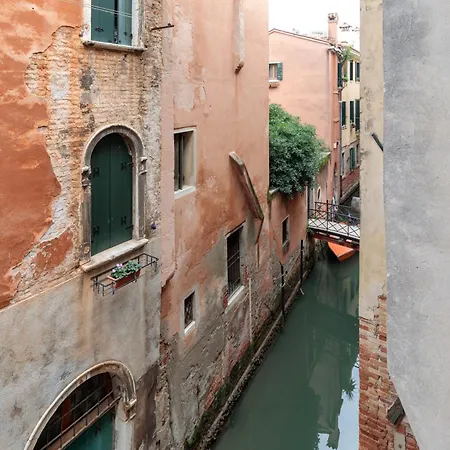 Appartement Rialto Bridge! Comodo In Centro - 1 Venetië